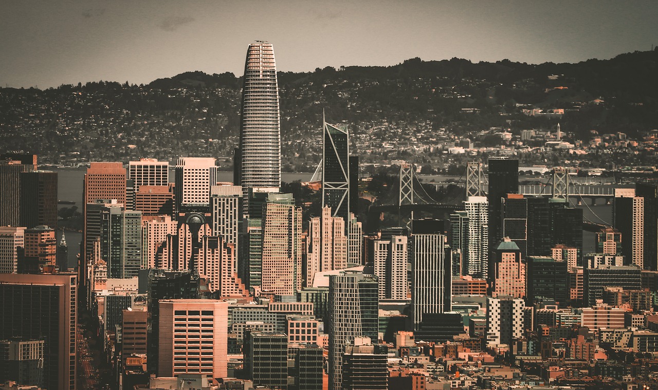 梅西将领取美职联MVP奖杯，梅西杯U16国际赛同步揭幕